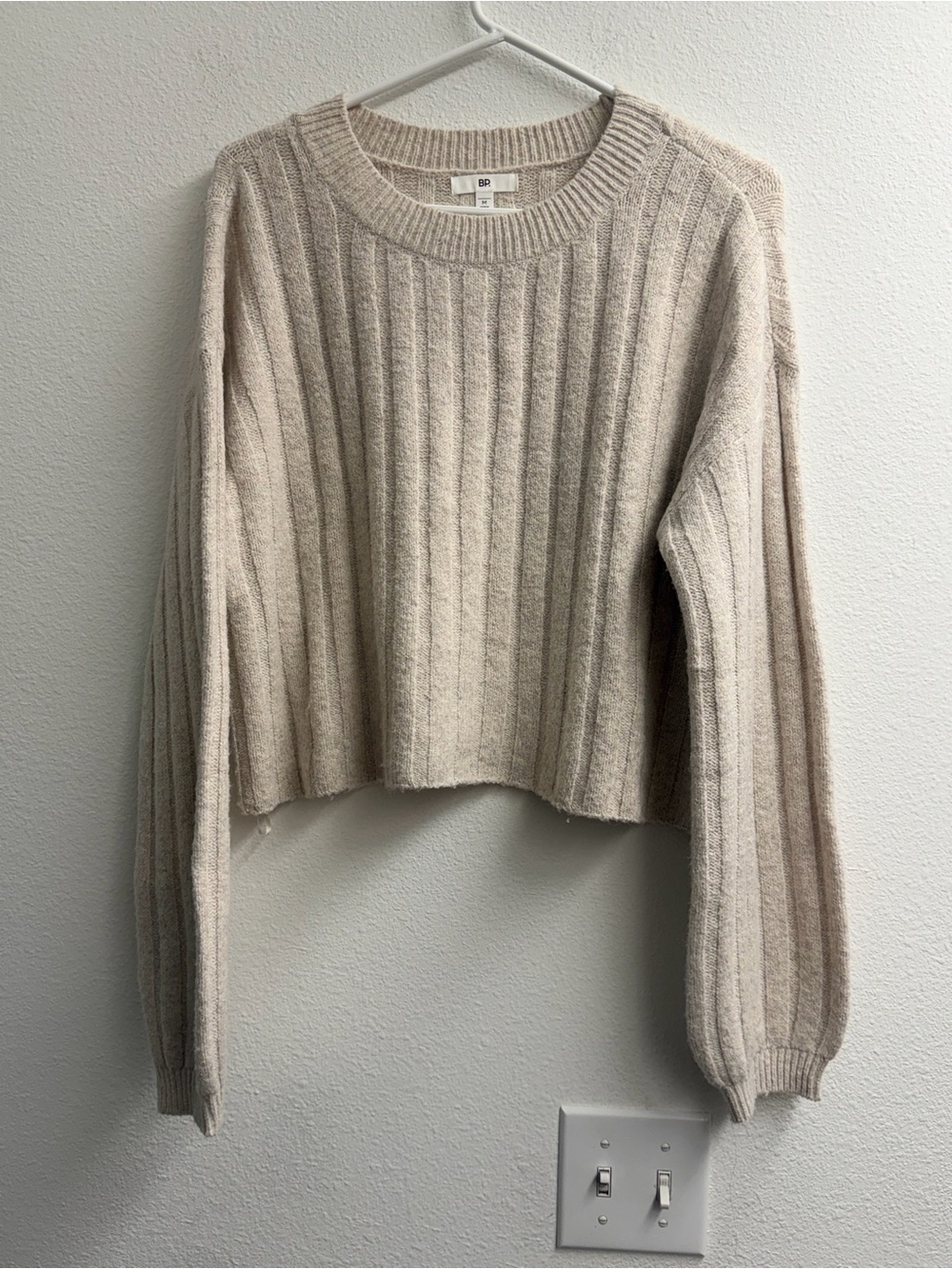 BP Beige Long sleeve cropped Sweater Womens size M